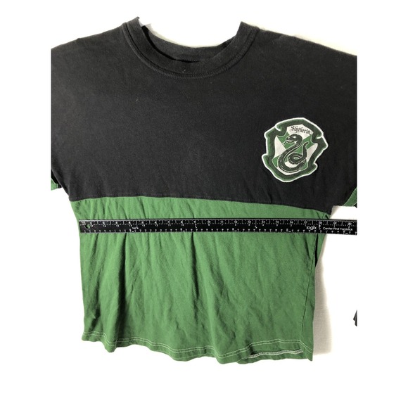 Harry Potter Slytherin Shirt Youth Small Green Long Sleeve Universal Studios - Picture 5 of 7